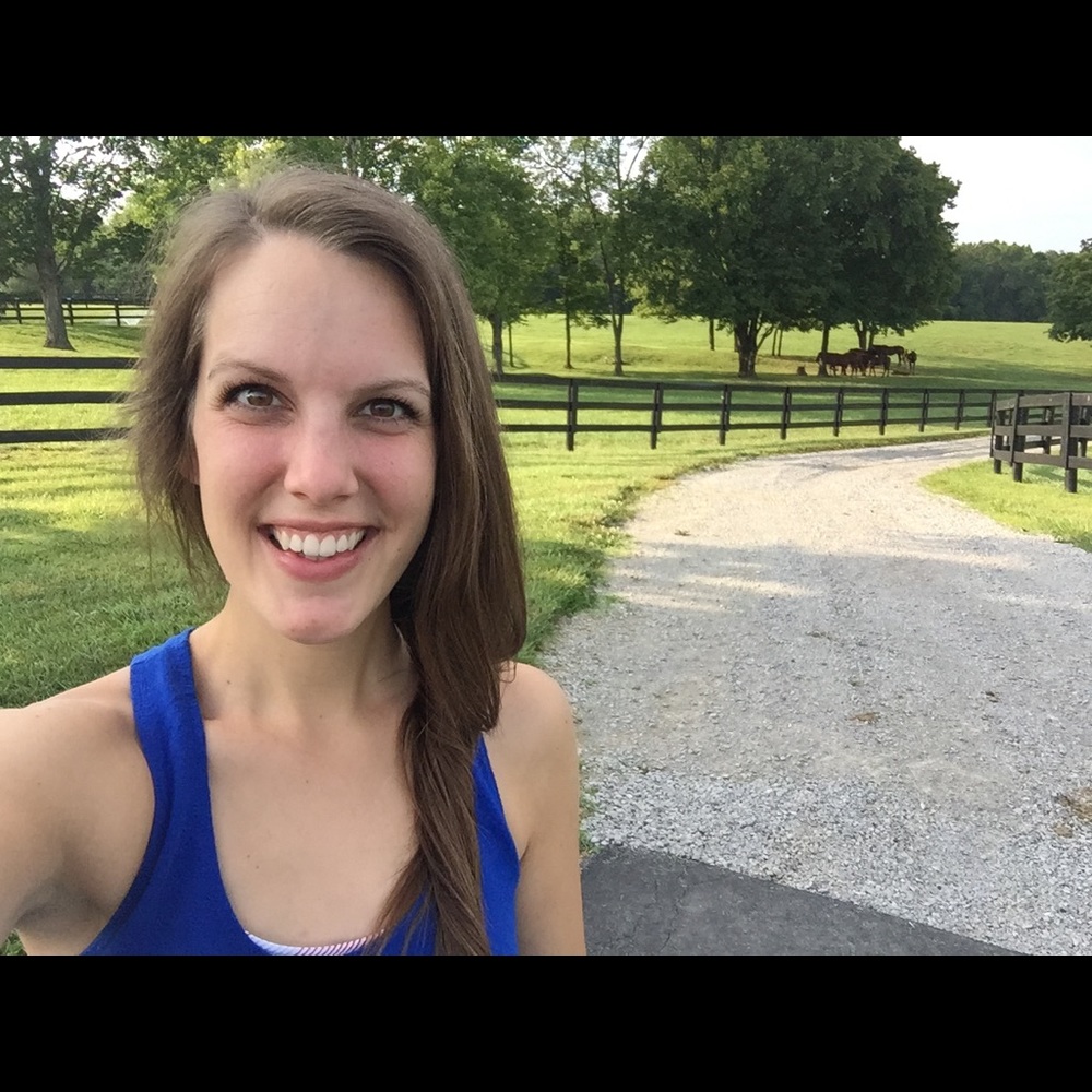 Meet your Posher, Alicia